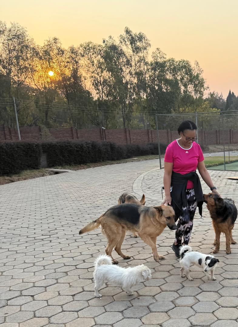 Ruth Emmanuel-Makandiwa tweet media