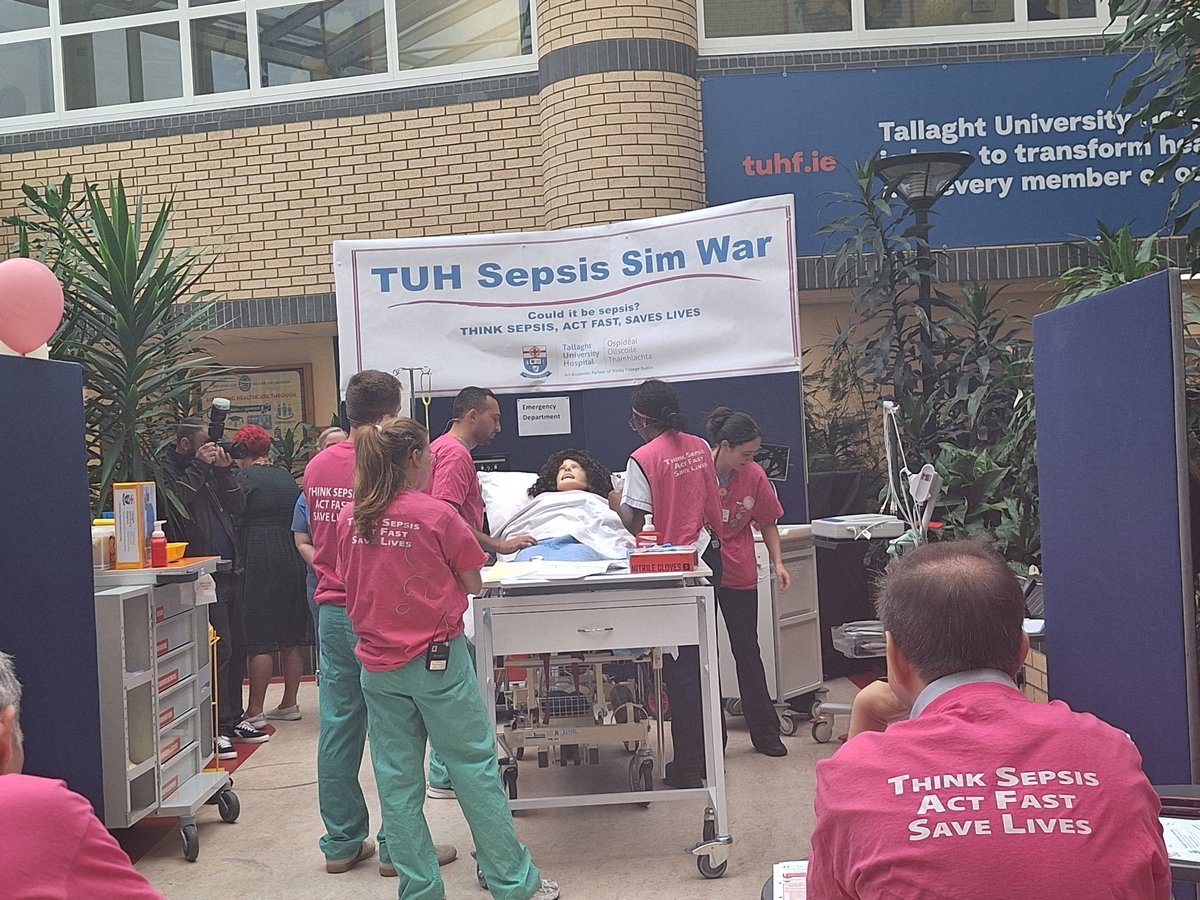 SSISTUH's tweet image. Wonderful morning of #sharedlearning in @TUH_Tallaght
Raising awareness of #Sepsis #SepsisAwareness @HSEDubMidlands