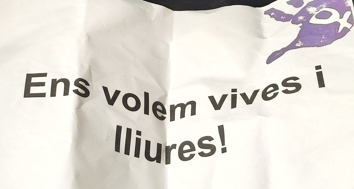 Concentració a Les portes del <a href="/LHAjuntament/">Ajuntament de L'Hospitalet</a> 
Amb ERC i EUIA 
COMUNISTES DE CATALUNYA..
<a href="/olayalourdes/">Olaya Lourdes L'H</a>