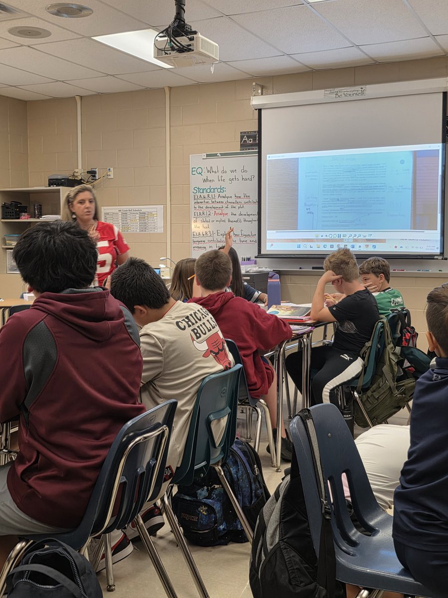MsMcCracken1's tweet image. Students in Mrs. Iler&apos;s and Ms. Sanchez&apos;s classes were annotating Scout&apos;s Honor and analyzing how character interactions move the plot forward. #RusheNation #SoaringtoExtraordinary #RavensFueltheFire @rushemiddle