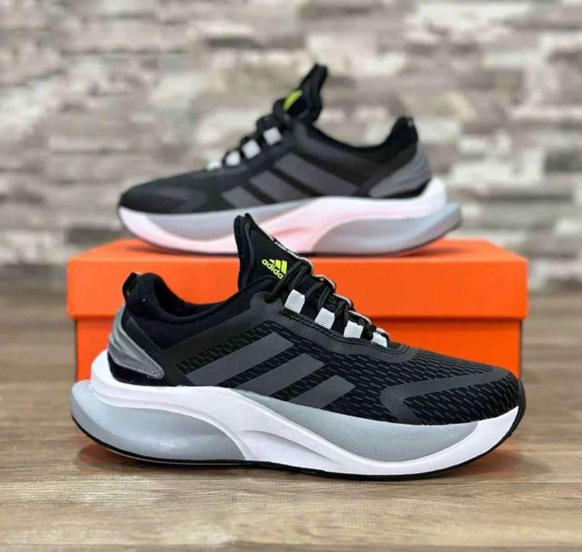 MicadoFootwears's tweet photo. Price: ₦29,000
Sizes: 42-46
Disclaimer - Micado Footwears is not affiliated with the brand. All copyrights are reserved by the brand
You can make the remaining payment upon delivery if the order is in Lagos.
#shoes #shoestore #shoesinlagos #lagosbusiness #lagosonlinestore https://t.co/1svzXMhall
