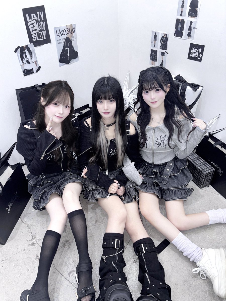 MRCR_hikaru's tweet photo. 媚びない私の戦闘服 ❤︎ https://t.co/DjBO6JTLml