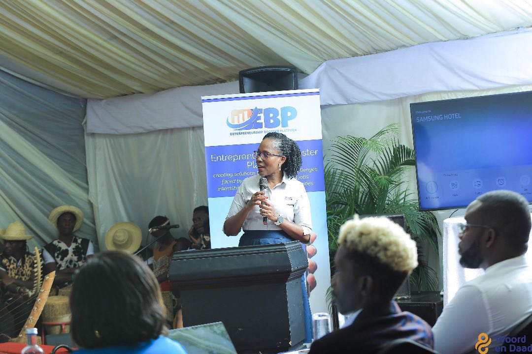 samina1snd's tweet photo. Outcome 1: Increase capacity of youth & local businesses led by @TUNADO_Bees . Outcome 2: Strengthen youth voice & agency in policy spearheaded by @unyfa1 .
#EBPHackathon
#YouthEmpowerment https://t.co/LqdT8GteIL