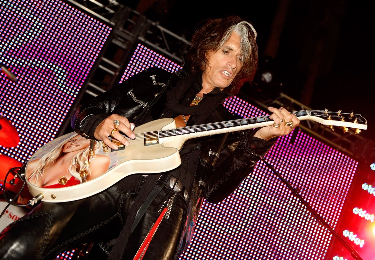 Happy birthday to <a href="/Aerosmith/">Aerosmith</a> #Guitarist <a href="/JoePerry/">Joe Perry</a> What riffs of his do you love? - <a href="/JoeRockTX/">Joe Rock OnThe Eagle</a> #Rock #ClassicRock #JoePerry #Aerosmith #RockOnRock #TodayInRock #WBAB (Photo by Ethan Miller/Getty Images)EagleSanAntonio
