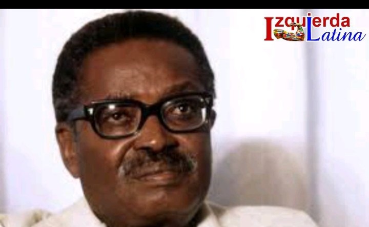 Un merecido homenaje a un gigante de la liberación africana. Agostinho Neto no solo fue el padre de la nación angoleña, sino un símbolo de la lucha contra el colonialismo y el apartheid.  ¡Honor y gloria a su memoria! 🇦🇴❤️🇨🇺 #HastaLaVictoriaSiempre
#Cuba