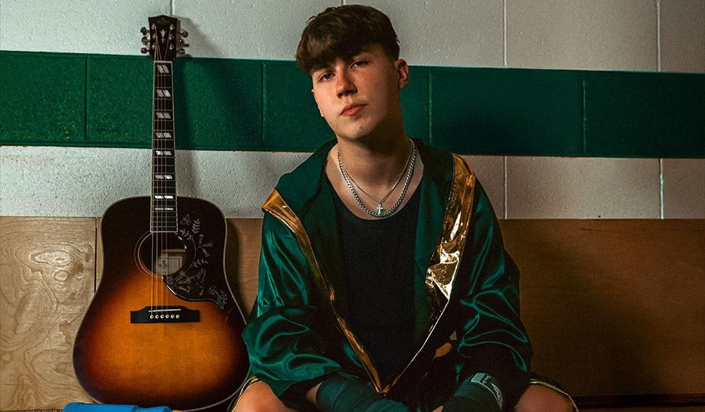 NEW/ With his debut EP 'Shoulders Of The World' out this November, the extremely talented @freddiehalkon has announced dates at <a href="/theklabristol/">Thekla Bristol</a> and <a href="/rescuerooms/">Rescue Rooms</a> in January!

Tickets go on sale this Friday at 10am, set a reminder: tinyurl.com/5c9znakm