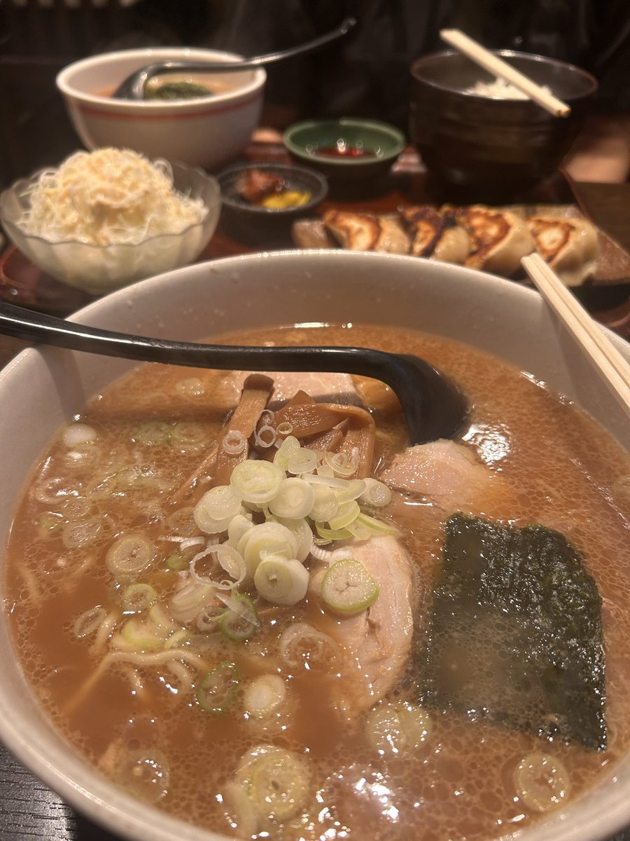勉強の息抜きに染みるー！(🍜•᎑•🍜)
原神色々起きてて気になる👀✨