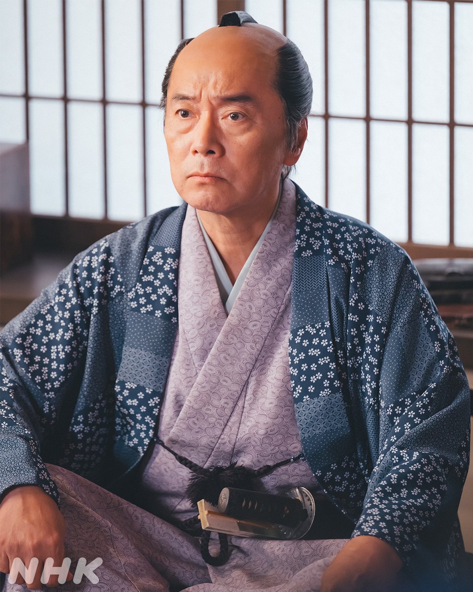 berabou_nhk's tweet image. ふんどしの守の治世に｢書を以(も)って抗いてぇ｣と蔦重。固い決意を聞いたシーンの戯作者のみなさんです。

ドラマを見返す👇
plus.nhk.jp/watch/st/g1_20…

#大河べらぼう
#尾美としのり #桐谷健太 #岡山天音