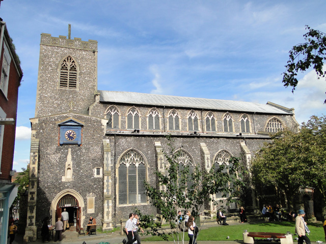futureradio (@futureradio) on Twitter photo In Norwich, many of us are familiar with the beautiful churches that define our city’s skyline.
<a href="/NorwichChurches/">Norwich Historic Churches Trust</a> joined us to tell us more about the Trust’s work and its campaign to save St Gregory’s Church.
Listen to the interview at futureradio.co.uk/on-demand/high… In Norwich, many of us are familiar with the beautiful churches that define our city’s skyline.
<a href="/NorwichChurches/">Norwich Historic Churches Trust</a> joined us to tell us more about the Trust’s work and its campaign to save St Gregory’s Church.
Listen to the interview at futureradio.co.uk/on-demand/high…