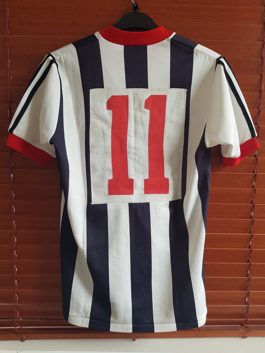 codalmighty's tweet photo. @officialgtfc @MarinersTrust How about honouring a certain recent BP scoreline with these matchworn 1980s classics😉 #gtfc #gtfcretroshirts https://t.co/kTH4eqUZPP