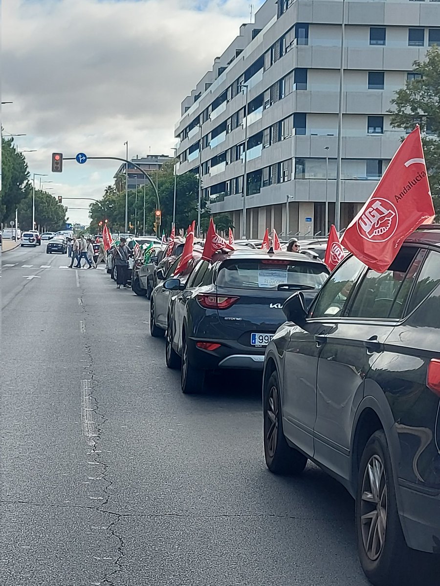 🔴La reduccion del tiempo de trabajo debe ser una realidad.
 ➡️permitira a la sociedad avanzar, adaptando las condiciones laborales al siglo XXI
#ReducciónJornadaYA
<a href="/gutihuelva/">Fco. J. Gutierrez. GUTI</a> <a href="/UGTHuelva/">UGT Huelva</a>
ugt-andalucia.com/web/18309/noti…