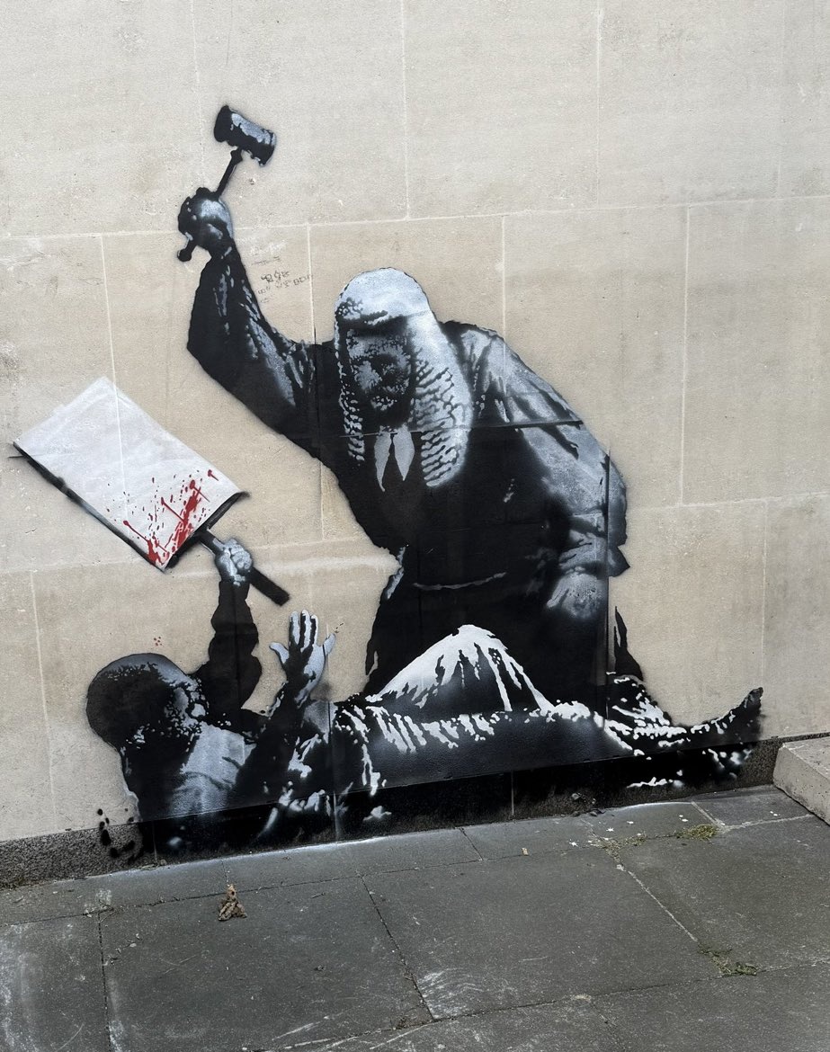 Banksy: For or against?