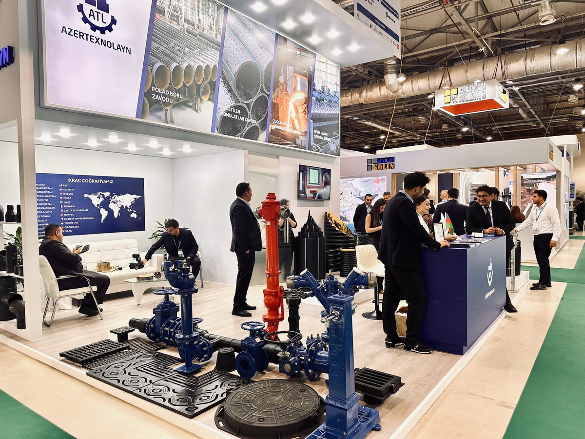 AvivZell's tweet photo. Today @AmbRonenKrausz and I attended the opening of #BakuWaterWeek 💧
For #Israel 🇮🇱 & #Azerbaijan 🇦🇿, water is both a challenge and an opportunity for innovation and cooperation!
Together, we’re ready to make some waves! 🌊 😉
#WaterDiplomacy #Baku
