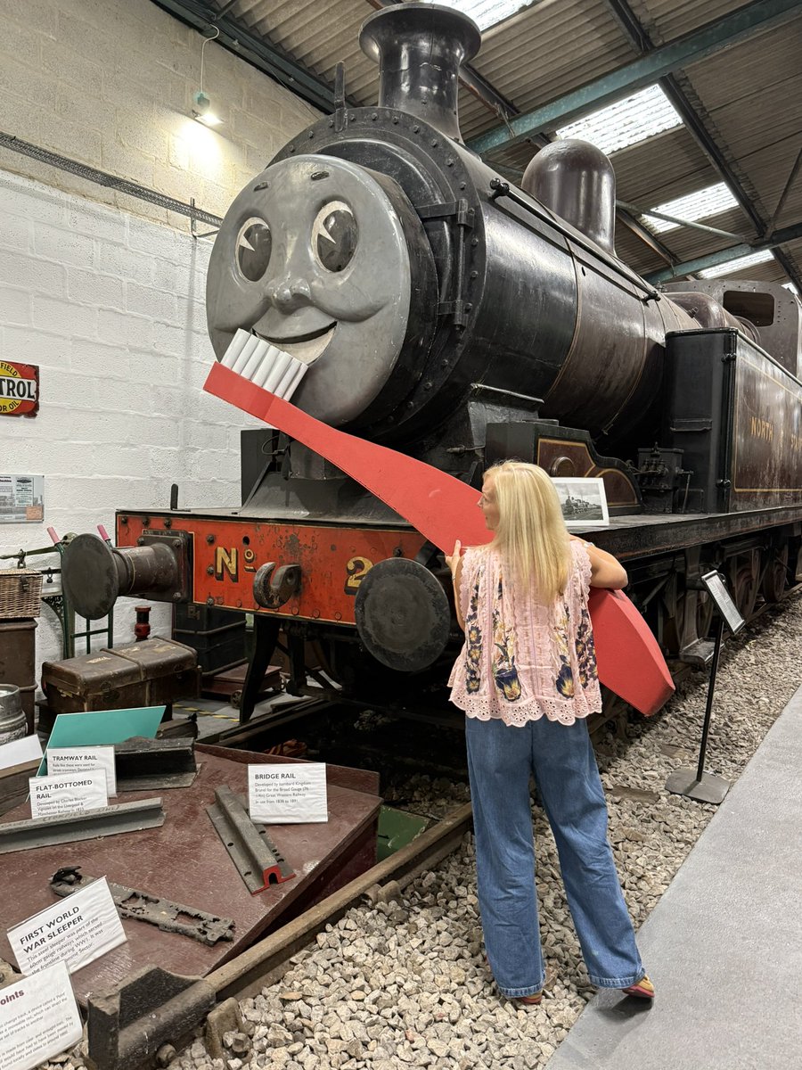 LornaDibnah's tweet photo. The toothbrush train 🚂 is coming to Bolton. The big red toothbrush had a trip to my brother Jacks Locomotive Percy at the weekend! 
#supervisedtoothbrushing @boltoncouncil @boltonnhsft @BoltonStartWell https://t.co/8HABvnSrw1