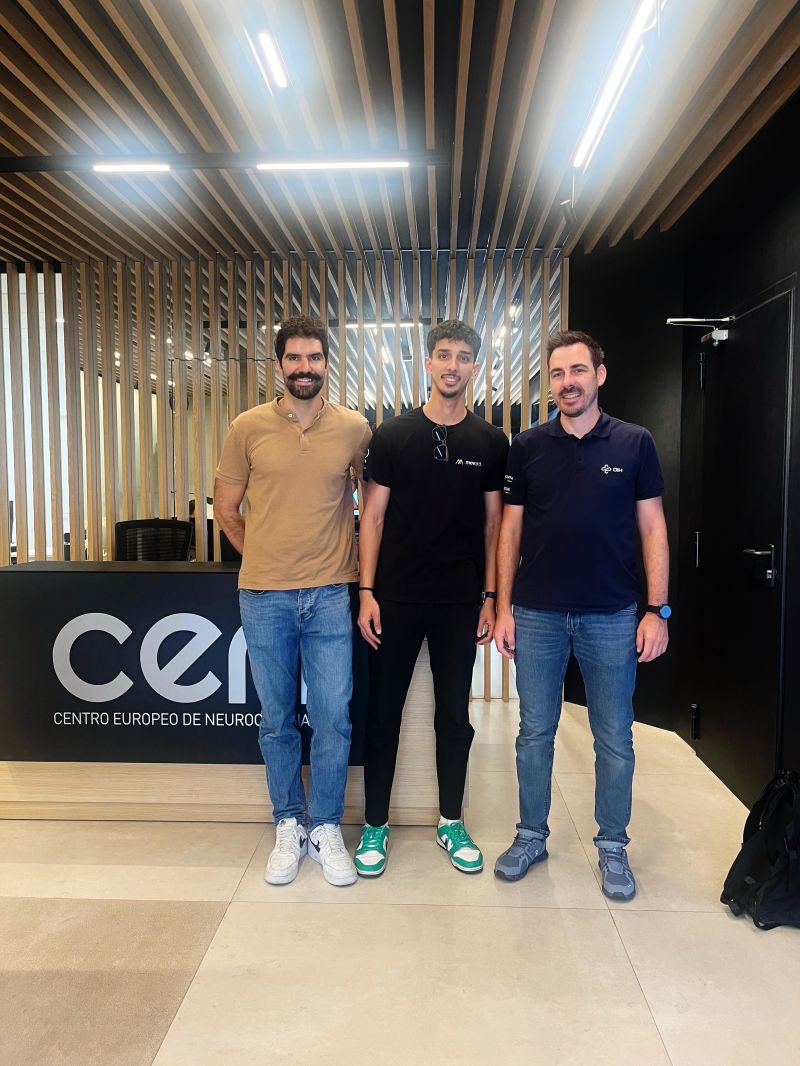 Hoy en <a href="/CEN_NEURO/">CEN - Centro Europeo de Neurociencias</a> (Centro de Excelencia de <a href="/Hocoma/">Hocoma</a>) nuestro equipo técnico (Amin y Álvaro) ha realizado un mantenimiento en compañía de Tilen Tozon, Service Manager de DIH, nuestro partner tecnológico.

 #Neurorrehabilitación