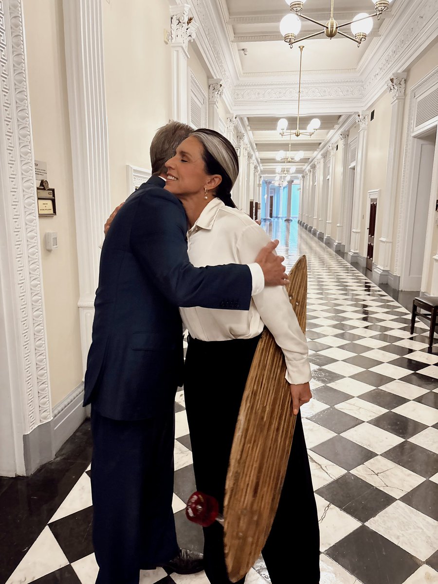 Tim Burchett tweet media