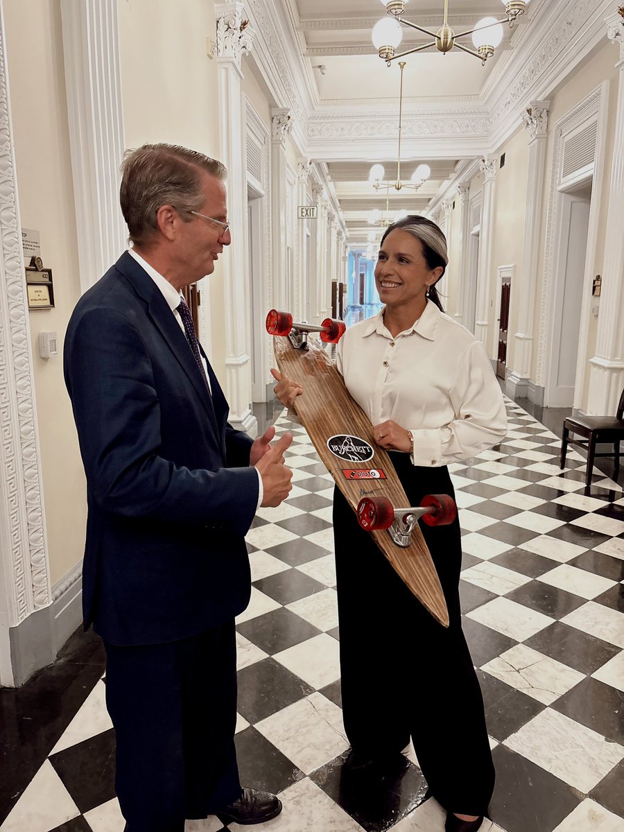 Tim Burchett tweet media