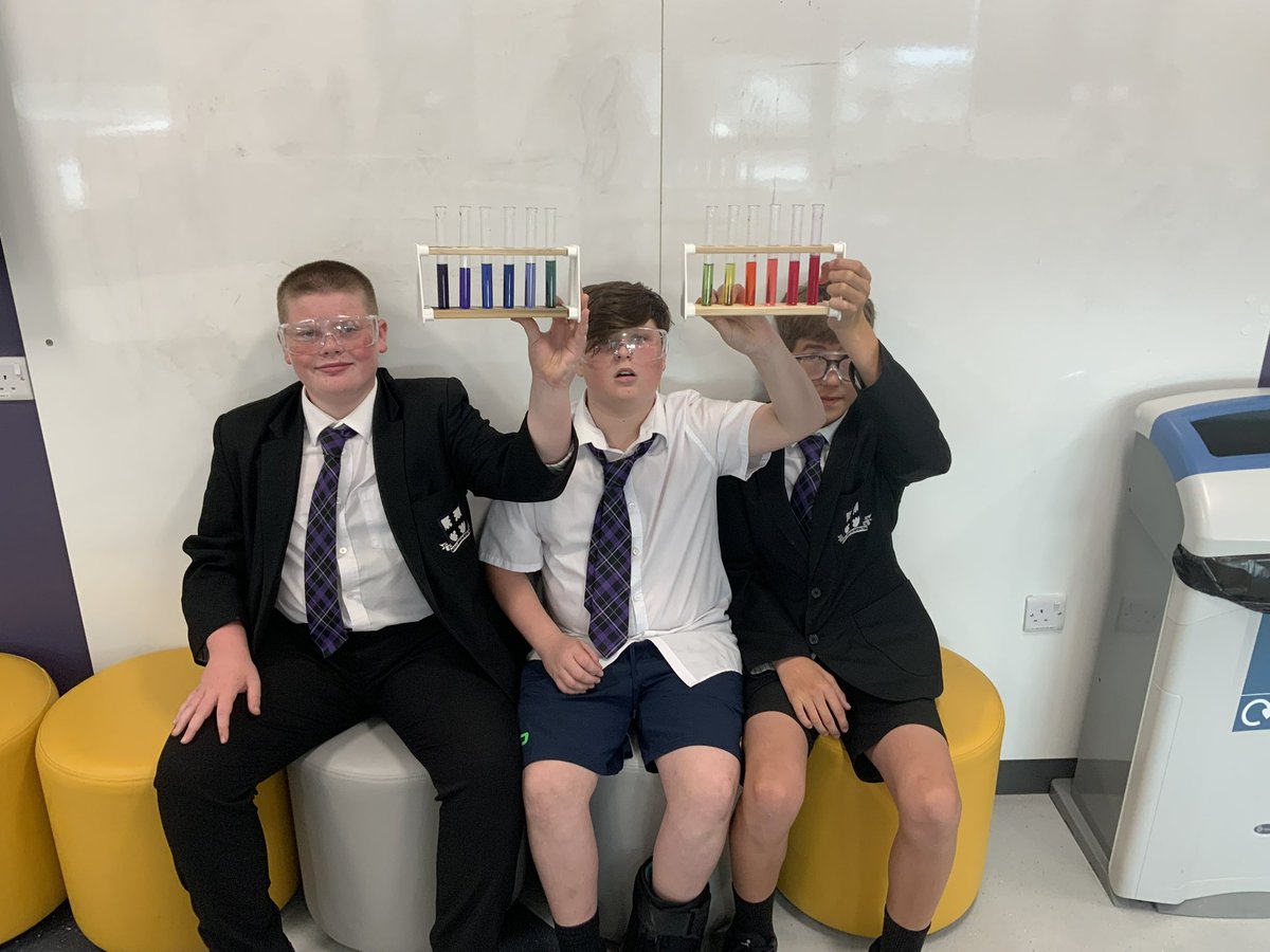 Now it’s class 2Cs turn for rainbow acids and bases dilutions. Part 1.