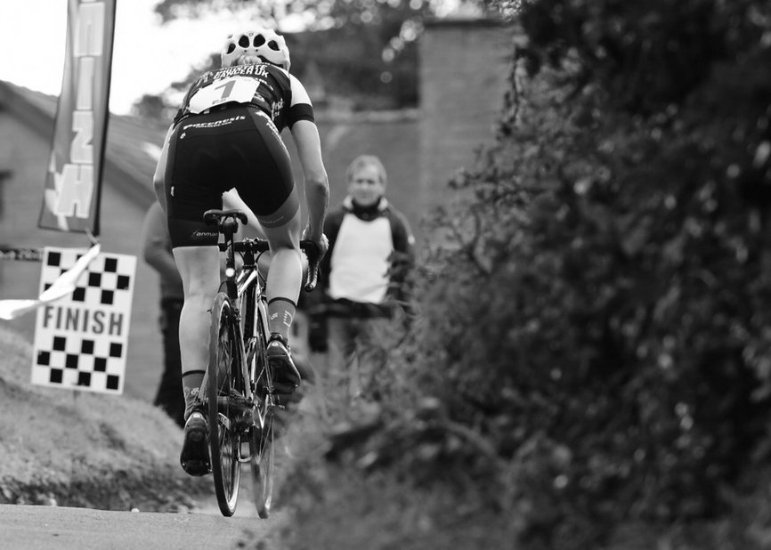 HC Result: UH23 The Ridge Hill Climb

Ben Millar fastest in the UH23 The Ridge Hill Climb on Sept 7 in Somerset; Natalie Grinczer fastest woman
velouk.net/2025/09/10/hc-…

#Brother4Results |  20% off your <a href="/SANTINI_SMS/">Santini Cycling</a>  custom orders until November 30 |  Contact Jon: 0789 6810 839