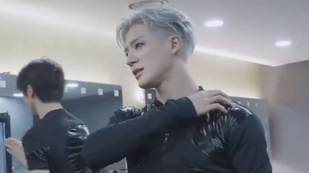 제노 얼굴 너무 좋네