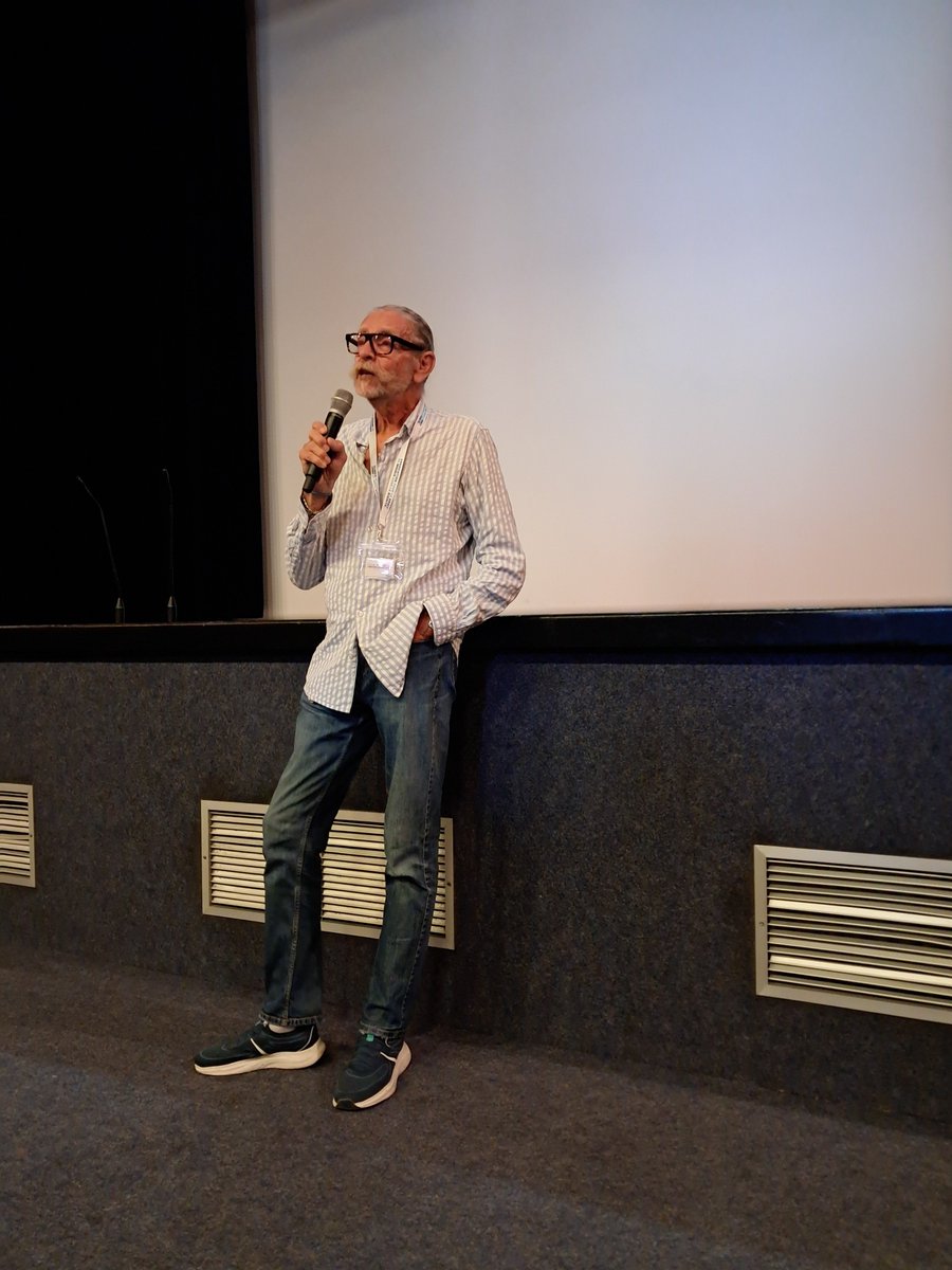 ADMD - Var tweet media