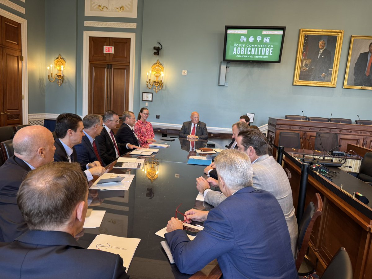 MeatInstitute's tweet photo. Thank you to @HouseAgGOP Chairman @CongressmanGT for your strong leadership on behalf of meat packers and processors, rural communities and America’s farmers and ranchers. https://t.co/WBT1RSuls4