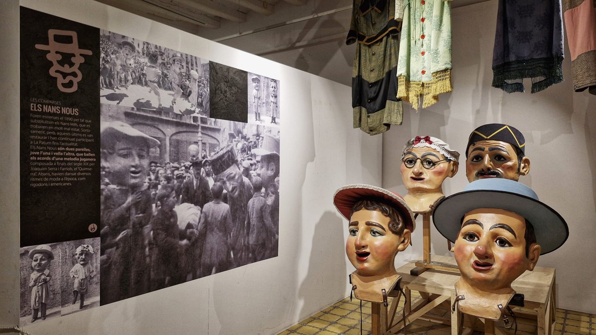 📢 Visita l’exposició permanent de La Patum, al Convent de Sant Francesc. 

✅️ Contempla els elements que formen part de la comparseria patumaire, així com peces de vestuari antic, objectes històrics, fotografies, textos, etc.