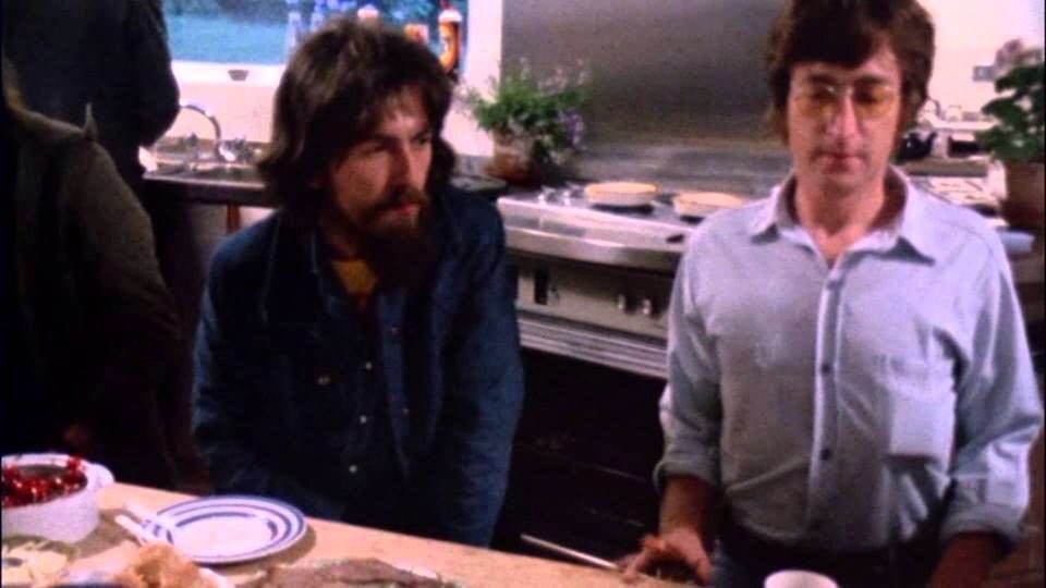 💚💜 (@thinklennison) on Twitter photo 