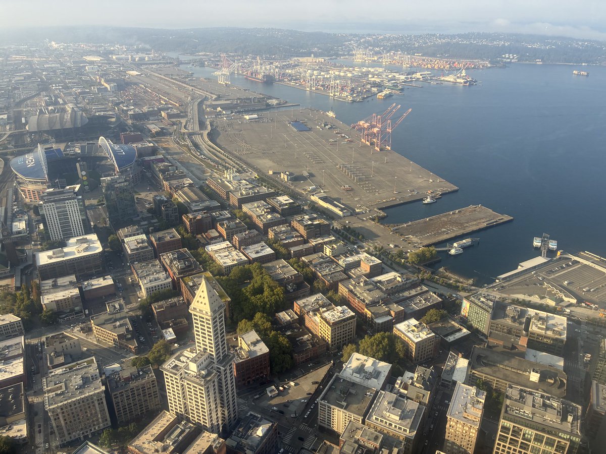 Venture Breakfast for founders and investors @columbia tower club this morning.