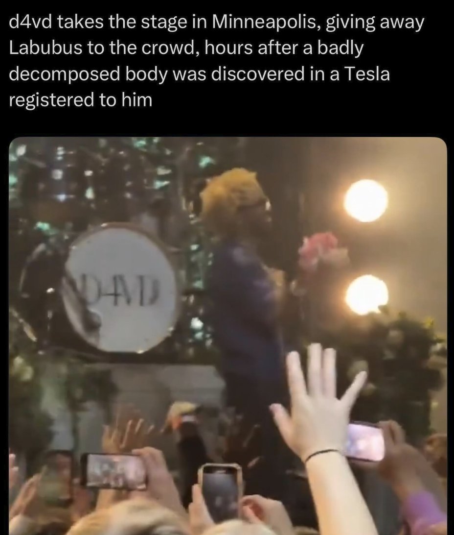 Meme_Wizard__'s tweet photo. Tesla provides excellent storage for the fallen ops https://t.co/LlTplR0TB9