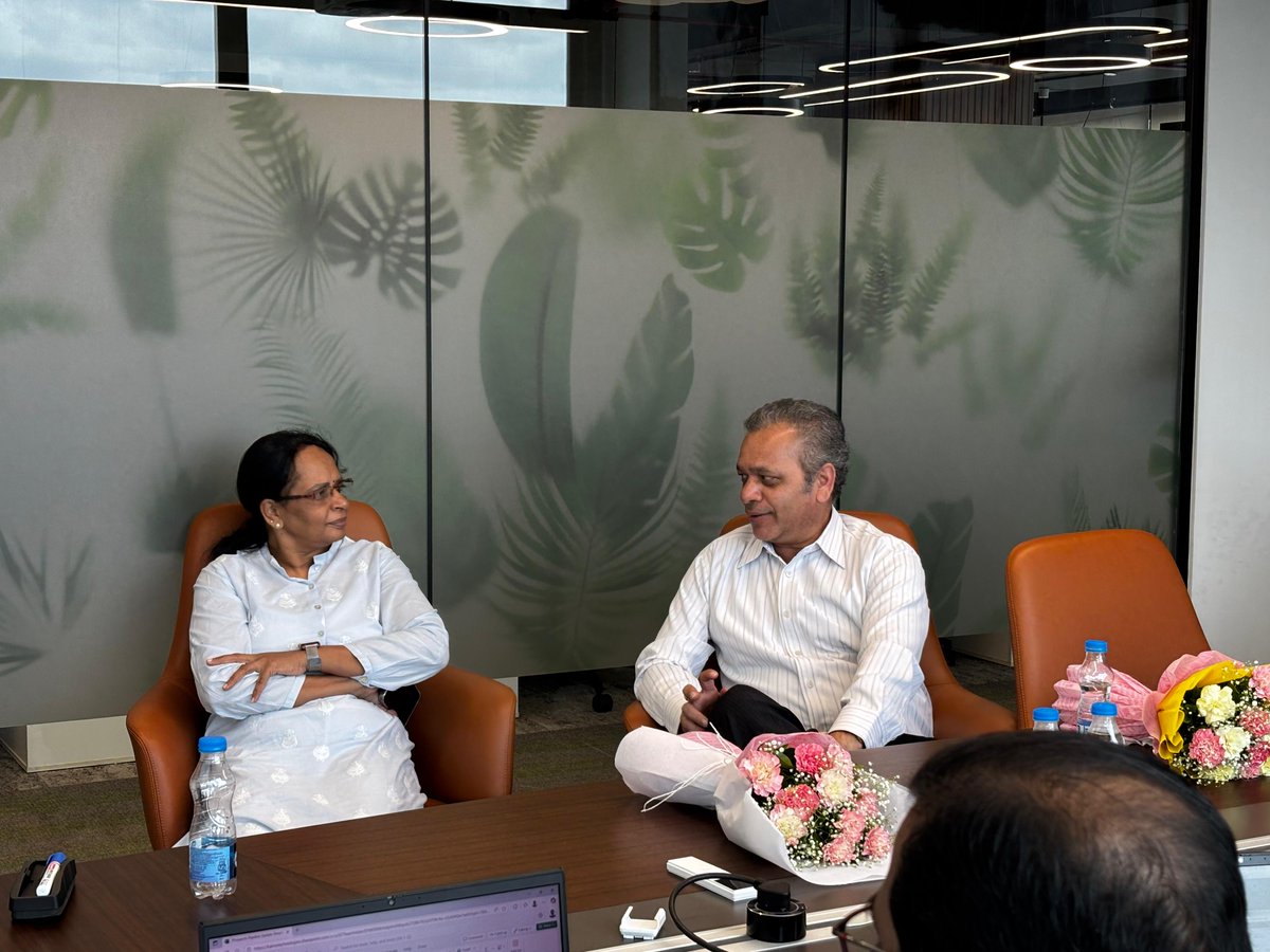 KairosTechInc's tweet photo. Thrilled to welcome Hertz leaders to Kairos Technologies!

From innovation to automation, our discussion sparked big ideas on the future of mobility &amp; beyond. https://t.co/FQZrX2VrIN

#KairosTech #Hertz #DigitalTransformation #Collaboration https://t.co/v5CfajsCqM