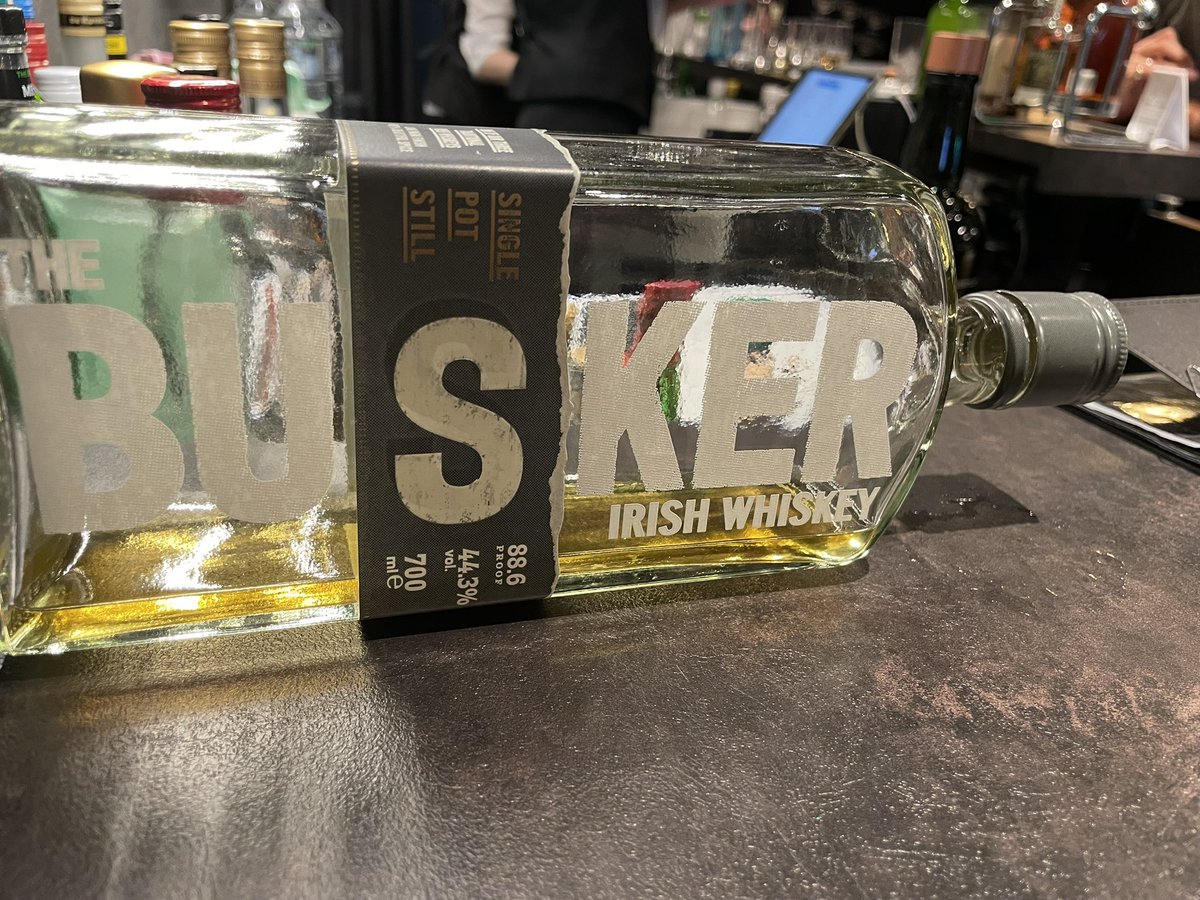 G26421O's tweet photo. 酒好き24の男ですw
気軽にお酒の話とかも待ってます
 #いいねでDM
 #酒好き    #ウイスキー https://t.co/dNydmeAZJl
