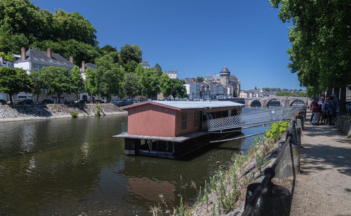 Journées du patrimoine 2025
Les 20 et 21/09, rdv avec l’association Patrimoine en Partage,dans la cour du Vieux-Château de Laval, pour découvrir l’exposition : « Bateaux-lavoirs de France »
@oxygenera <a href="/icimayenne/">ici Mayenne</a> <a href="/CDLM53/">Le Courrier de la Mayenne</a> <a href="/mikl53/">Mika</a> <a href="/OuestFrance53/">Ouest-France 53</a> 
<a href="/Laval_la_Ville/">Laval la Ville</a> <a href="/lamayenne/">La Mayenne, le Département</a>