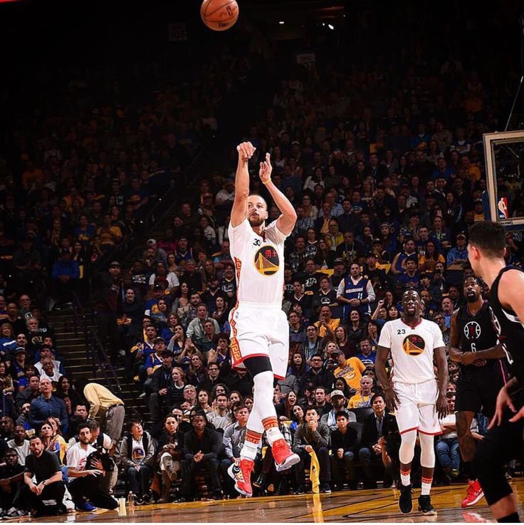 LegionHoops's tweet image. BREAKING: The NBA has officially implemented the new rule where missed half-court heaves at the end of quarters won’t hurt a player’s stats.

(via @ShamsCharania)