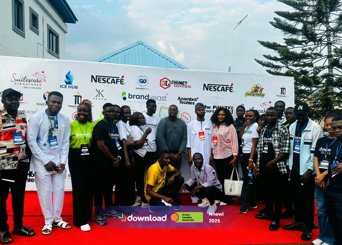 ICEHub_Africa's tweet image. Our Tech Community at @DownloadTechE 

Empowerment, Excellence, and Impact

 Simply incredible! 

#Download2025
#DownloadTechEvent
#TechEventNnewi
#NnewiTechEcosystem
#Nnewitechconference #icehub