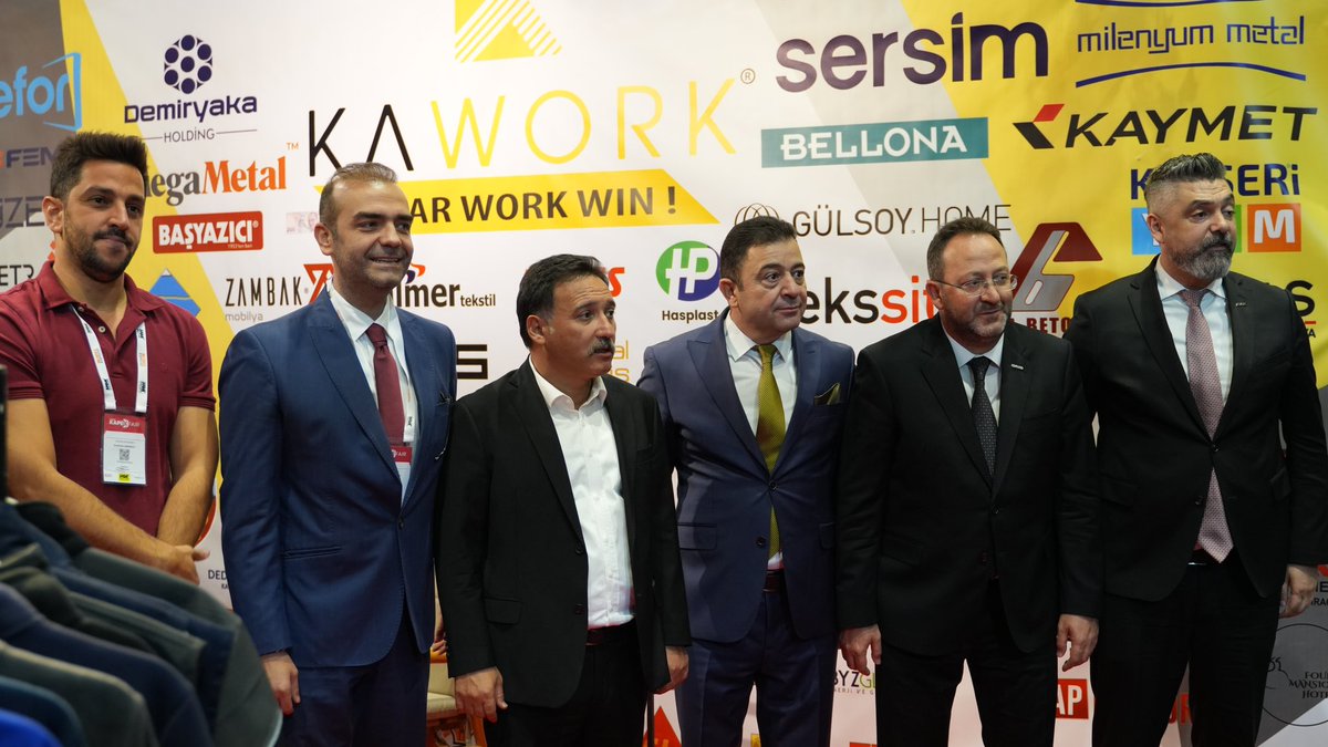 serdarkavafoglu's tweet photo. #kapex #fair #2025 açılış gününde,standımızı ziyarete gelen protokolümüzle ilk günü geride  bıraktık.. https://t.co/7p4CGhab6K