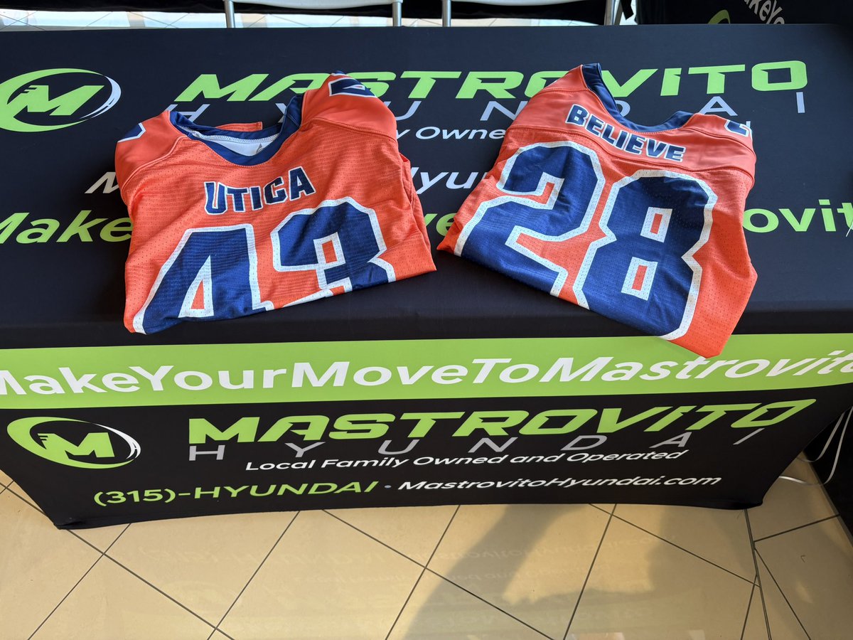 Utica_Football's tweet photo. Getting ready for the 8th annual believe bowl press conference!!

#fearit https://t.co/OIdf0NT0q9