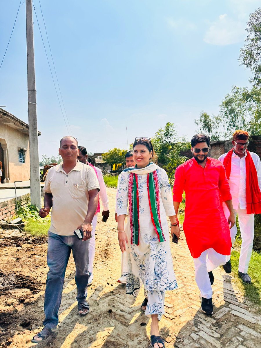 imrahul164's tweet photo. क्षेत्र भ्रमण 164 मोहान विधानसभा..
#mission2027
#164mohan
@samajwadiparty @yadavakhilesh @_yadavrajesh @palshyamLalsp @AnnuTandonUnnao https://t.co/oVlXWiYnCz