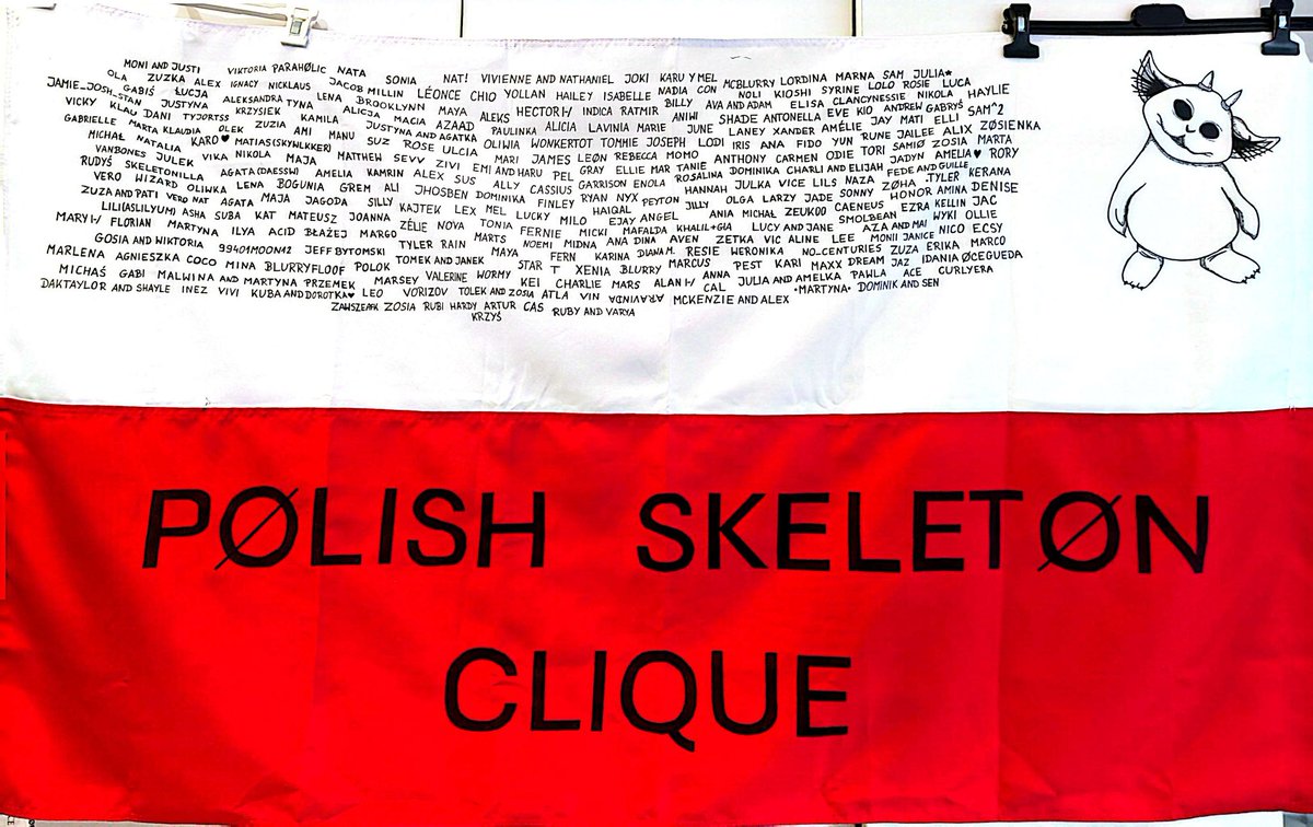 yoshimoshi3's tweet photo. First of all, I want to thank you all for your support and participation in what I thought would be a small project.. 🥹 As you can see the flag has changed a lot since day 1 and there is still space left 🙂‍↕️ ANYONE FROM ANYWHERE is welcome to sign their name! I LOVE YOU 🩵 https://t.co/5uLIAYb4VC