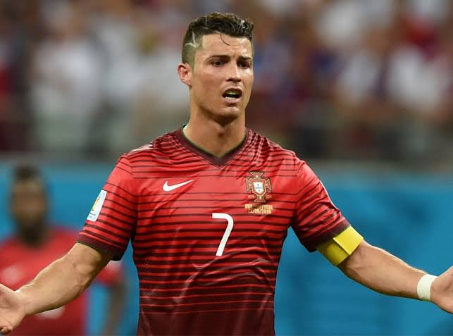 samitscv's tweet photo. We all know how poorly he performed at the World Cup held in Brazil in 2014 (knocked out at the Group Stage) https://t.co/s4adG1o7Kn
