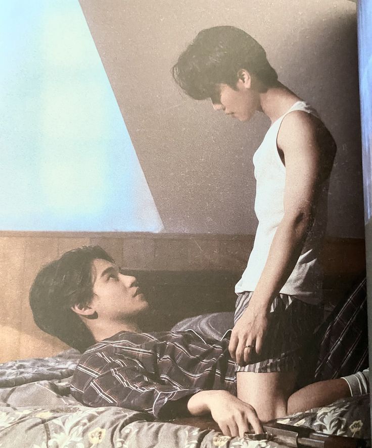 nununanaw's tweet photo. #luwoo

first date                                 married https://t.co/7sSnrvxxsO