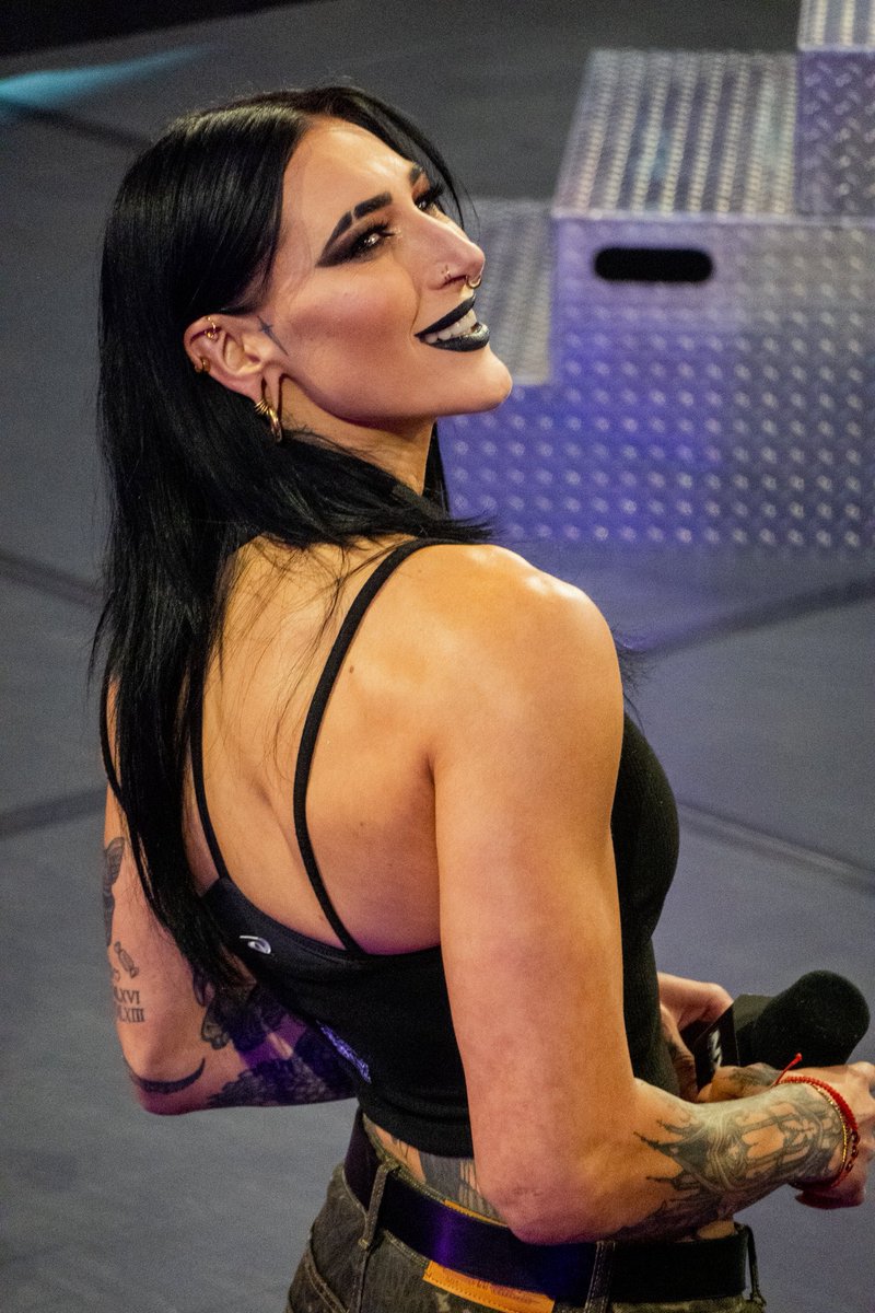 Rhea Ripley 😵‍💫