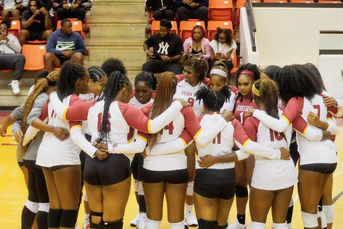 skegeevball's tweet photo. Handled business!🏐🧹

Views from the home opening sweep earlier this week! Full gallery can be found at https://t.co/xMQdUT4vzD!

#SkegeeVB | #MyTUAthletics | #SIAC https://t.co/0Pua7gGL9J