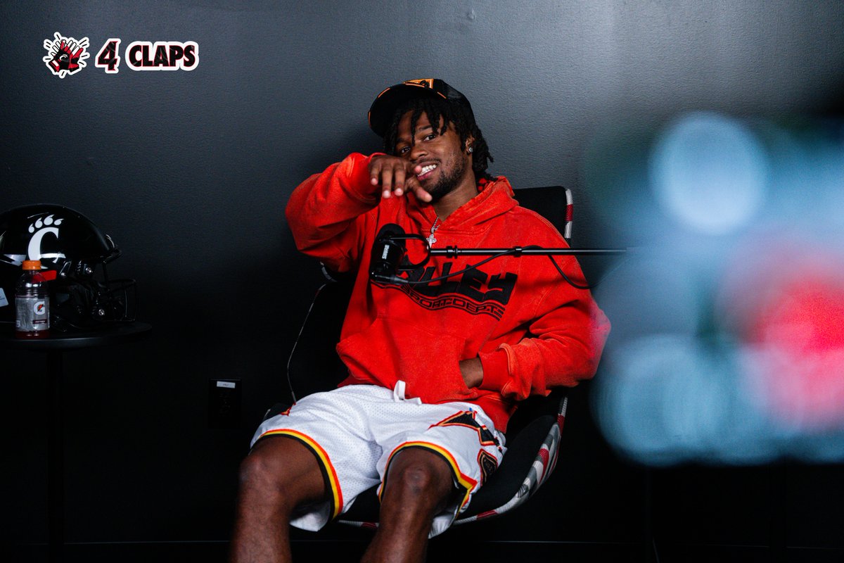 GoBearcatsFB's tweet image. 4 Claps returns Friday 👀🎙️

Logan Wilson joins Kye &amp;amp; Jiquan on the show