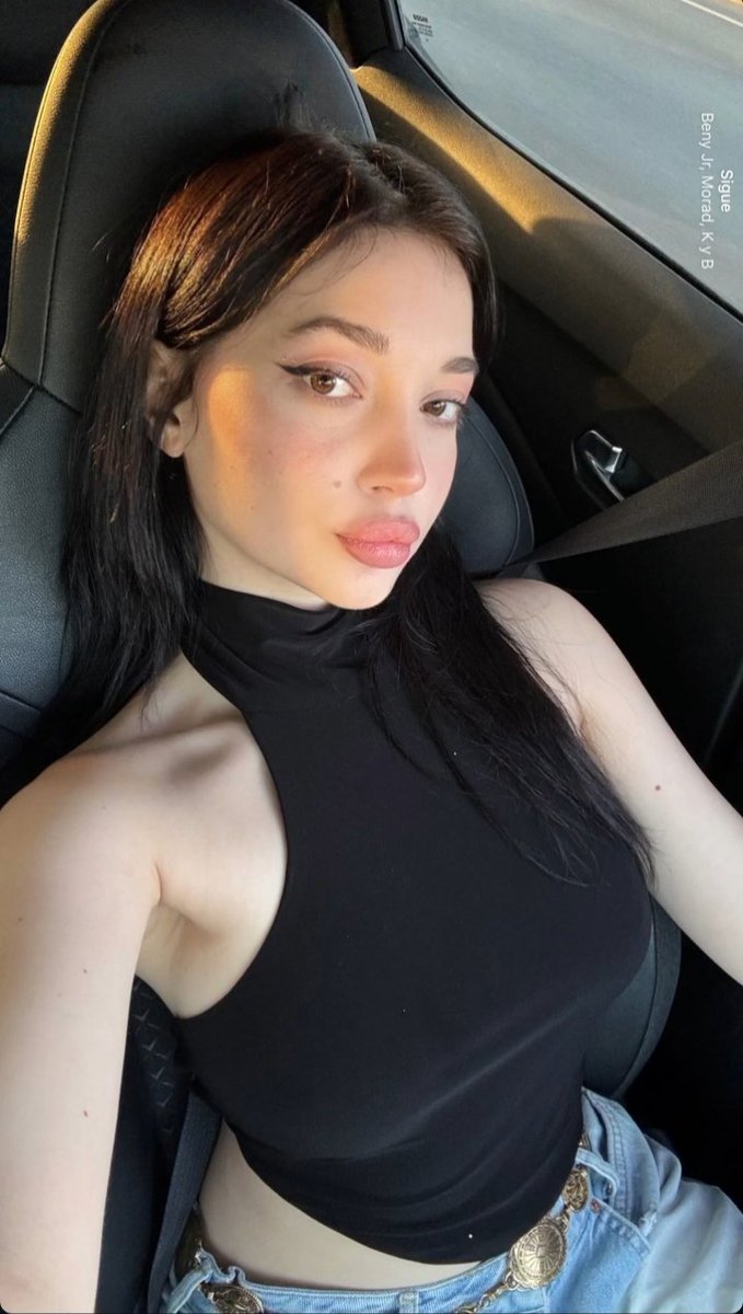 Lalay_KN22's tweet photo. Serving love and looks 💋

@nihlekopan  #NihleKopan https://t.co/xVGecQJIqN