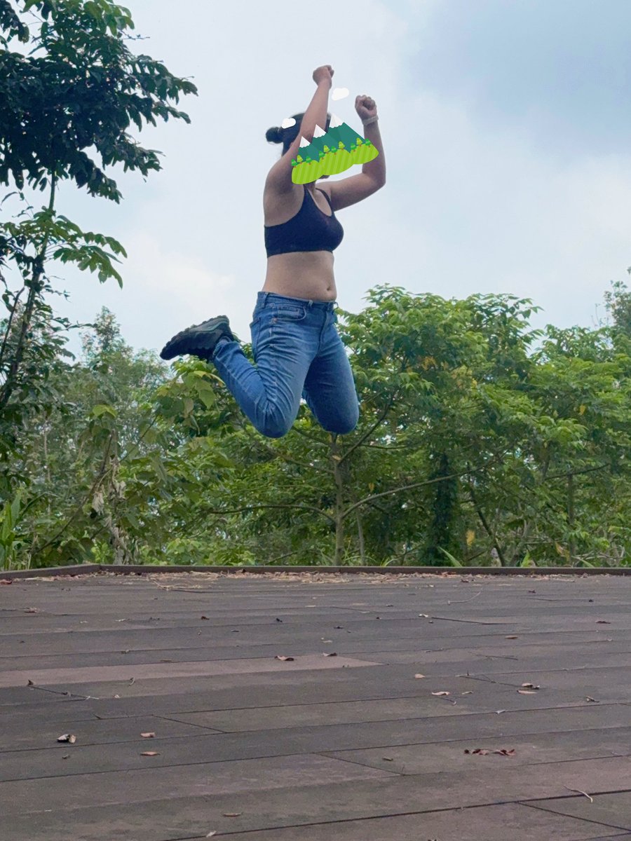 HappyNudist tweet media