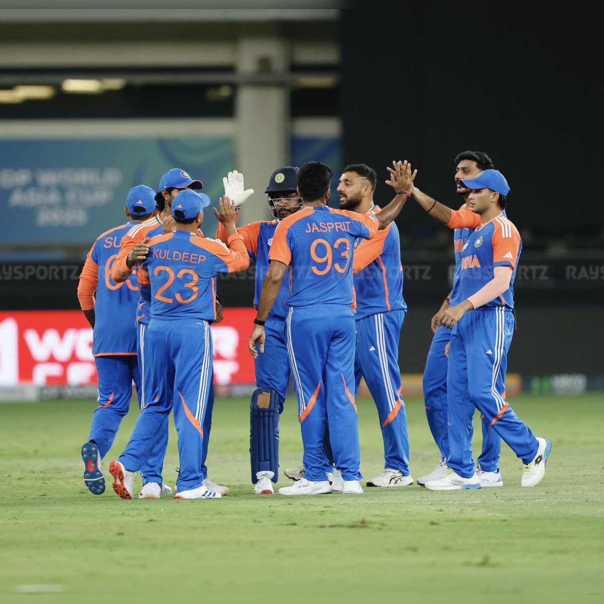 INDIA THRASH UAE 🚨

Kuldeep Yadav (4/7) &amp; Shivam Dube (3/4) star as India bundle UAE out for just 57 in the #AsiaCup opener 🇮🇳🔥

Surya &amp; Co. cruise to victory by 9 wickets – a statement start in Dubai 💥

#AsiaCup2025 #INDvUAE 
#Raysportzcricket