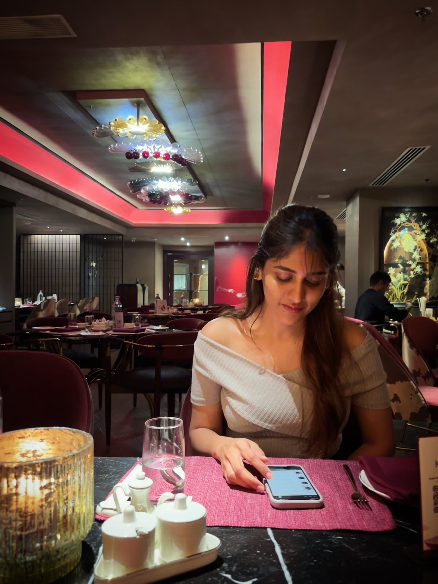 G0f8uUdbQAAe0tS?format=jpg&name=large