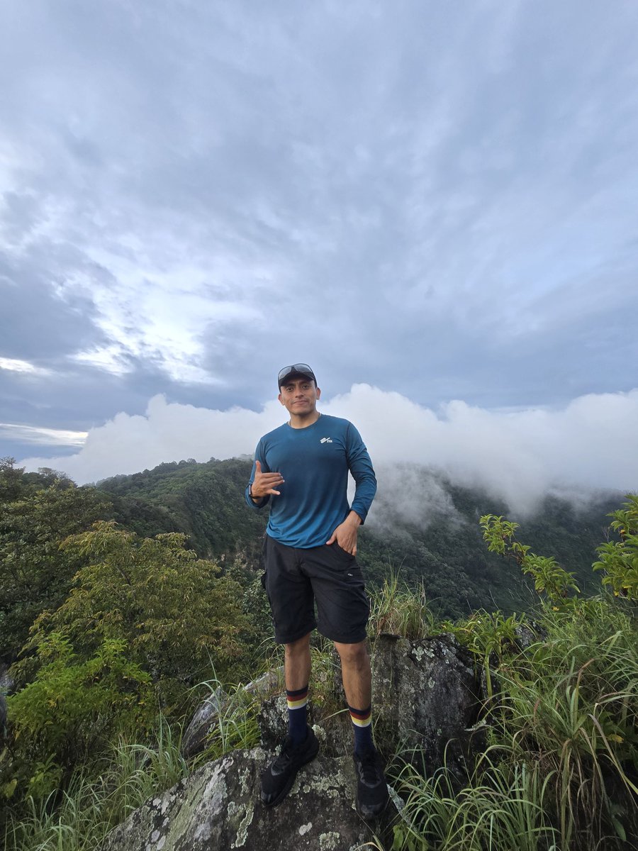 NAVF_oficial's tweet photo. Una bonita expedición a chaparrastique #ElSalvador
💯✔️👍🏻 https://t.co/LEtUmb1pAw
