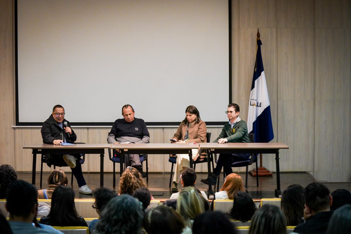 🔎¿Cómo enfrenta Bogotá la violencia intrafamiliar desde sus políticas públicas? En la Escuela de Políticas Públicas y Enfoques conversamos con @integracionbogota, <a href="/SeguridadBOG/">Secretaría de Seguridad BOG</a>, <a href="/SectorSalud/">Secretaría Distrital de Salud</a> y <a href="/Educacionbogota/">Secretaría de Educación de Bogotá</a> para profundizar en una problemática que exige respuestas integrales.
